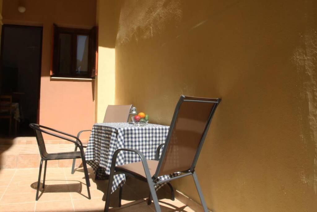 Daphne'S House Families Only Apartment Chania  Bagian luar foto